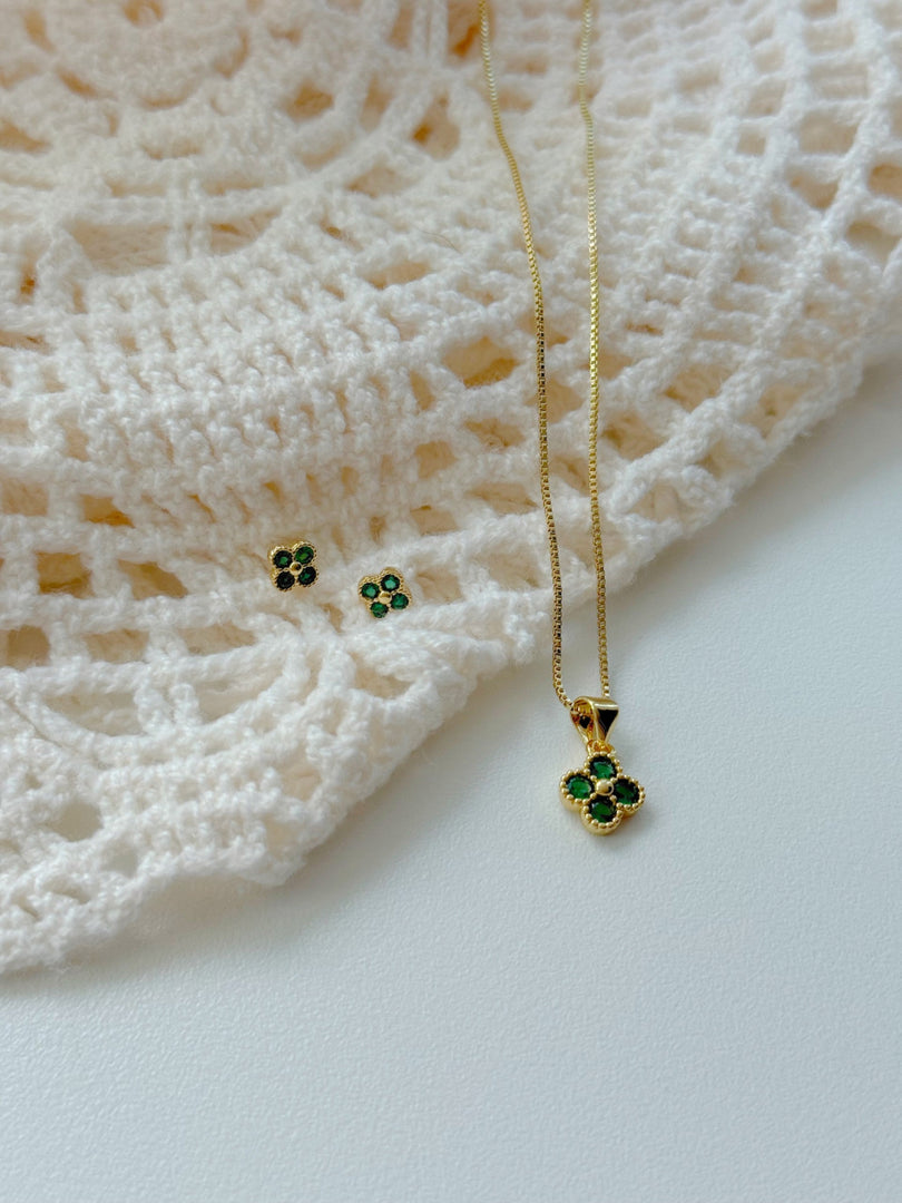 Set trébol verde