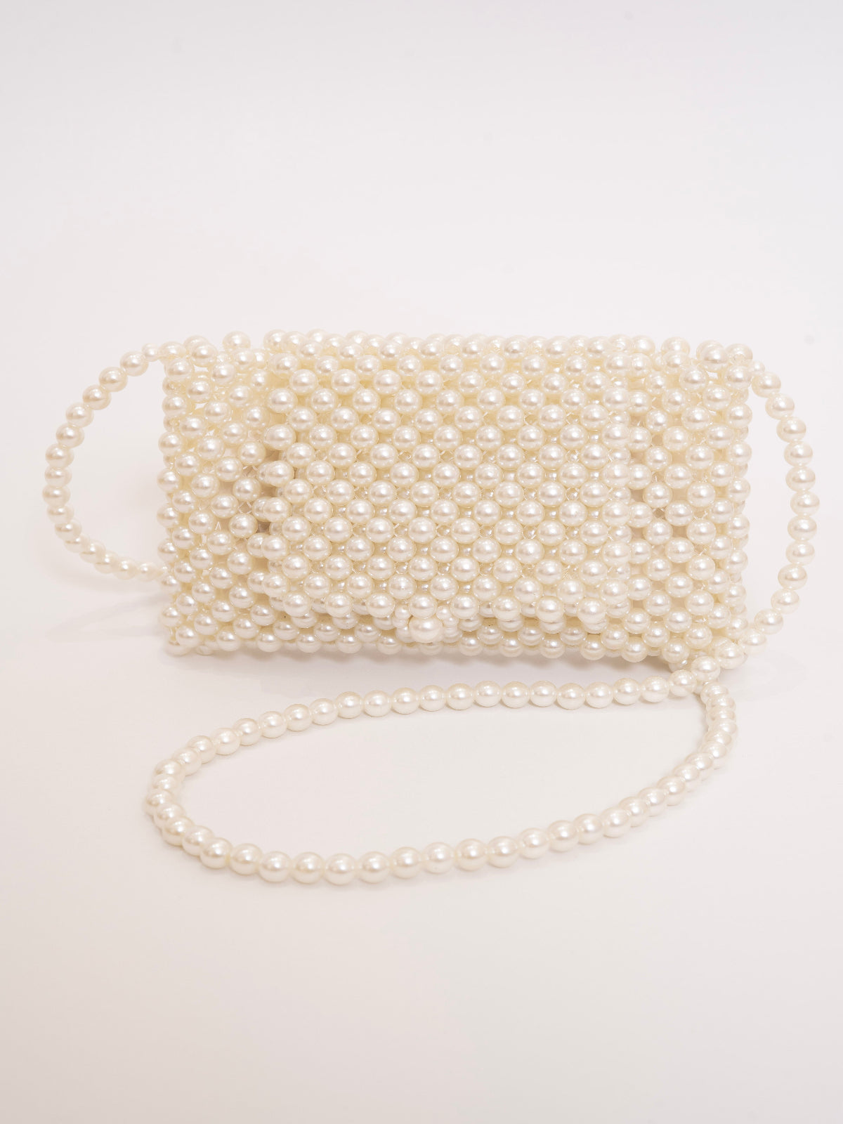 Bolso de perlas